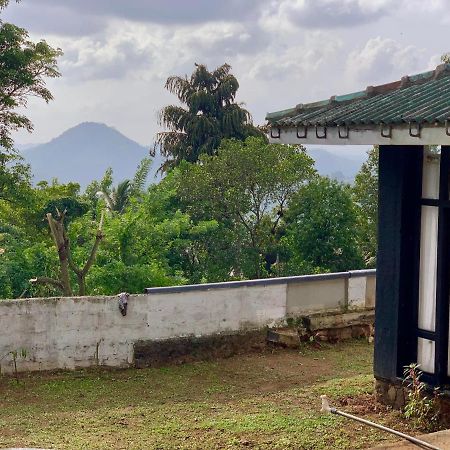 Miracle Trail Kandy Exterior foto